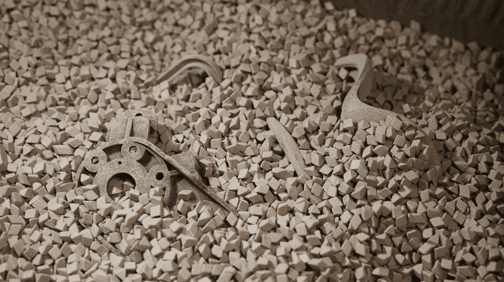 vibratory tumbled 3d printed nylon